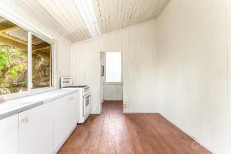 Property photo of 34 Sackville Street Greenslopes QLD 4120