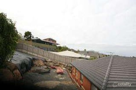 28 Lighthouse Dr, Hallett Cove, SA 5158