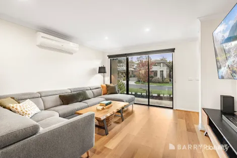 Property photo of 57 Botanica Drive Chirnside Park VIC 3116