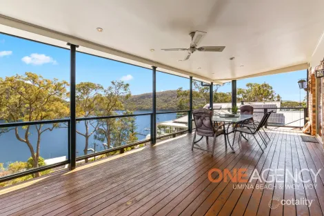 102 Taylor St, Woy Woy Bay, NSW 2256