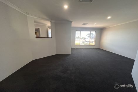 Property photo of 31 Sapling Way Hocking WA 6065