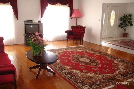 Property photo of 9 Roxby Place Hinchinbrook NSW 2168