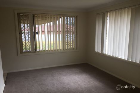 Property photo of 5 Minimbah Close Hillvue NSW 2340