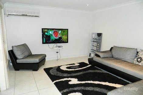 Property photo of 4/27-31 Mallacoota Street Wakeley NSW 2176