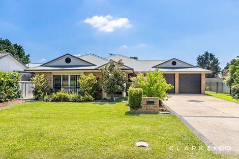 9 Adams St, Heddon Greta, NSW 2321