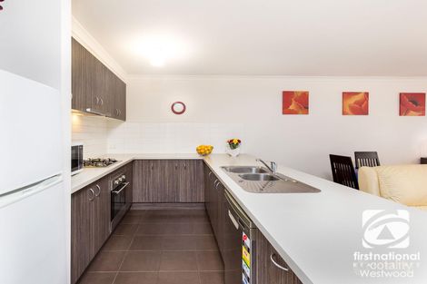 Property photo of 5/32 Parawong Parade Wyndham Vale VIC 3024