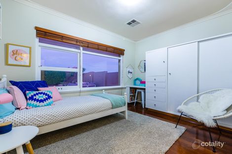 Property photo of 68 Howes Crescent Dianella WA 6059