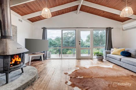 Property photo of 39 Valias Street North Warrandyte VIC 3113