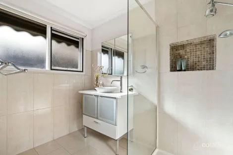 Property photo of 3/24 Queen Street Essendon VIC 3040
