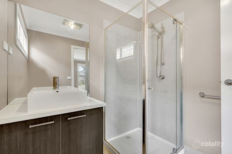 Property photo of 60 Evergreen Crescent Craigieburn VIC 3064