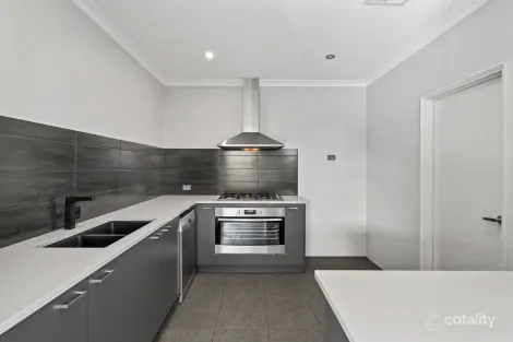 Property photo of 124 Tourmaline Boulevard Byford WA 6122