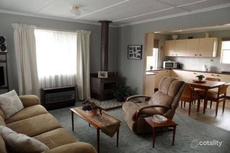 Property photo of 142 Folkestone Street Stanthorpe QLD 4380