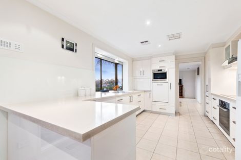 Property photo of 9 Pickering Place Doncaster East VIC 3109