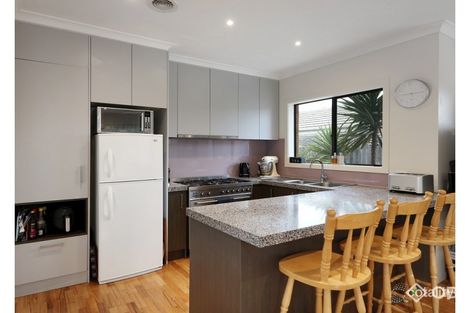 Property photo of 1/98 Station Street Aspendale VIC 3195