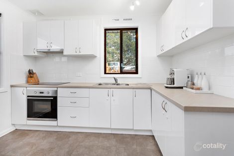 Property photo of 7 Lavis Drive Mount Warrigal NSW 2528