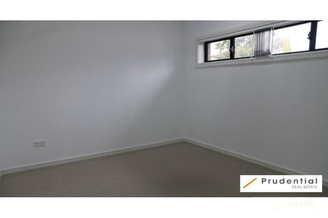 Property photo of 4 Dundee Place St Andrews NSW 2566