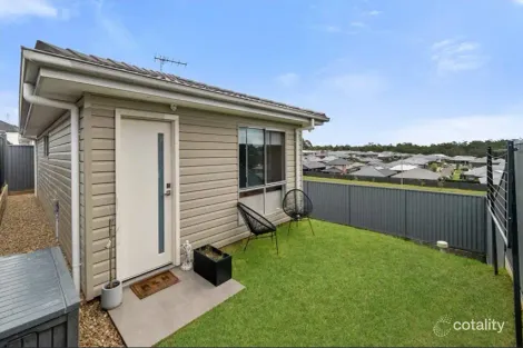 12a Constance St, Thirlmere, NSW 2572