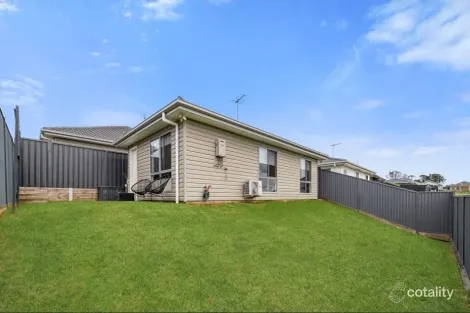 Property photo of 12A Constance Street Thirlmere NSW 2572