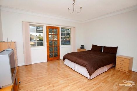 Property photo of 23 Carnegie Circuit Chifley NSW 2036