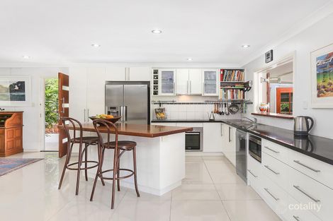 Property photo of 2 Celtis Court Palm Beach QLD 4221