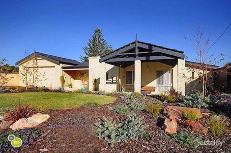 120 Mullaloo Dr, Kallaroo, WA 6025