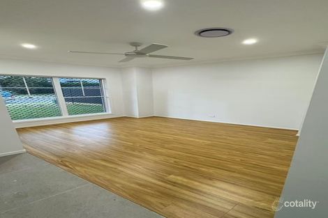 Property photo of 32 Hamish Street Calamvale QLD 4116