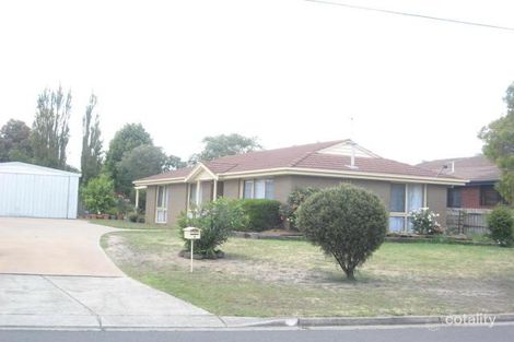 Property photo of 8 Warbler Court Carrum Downs VIC 3201