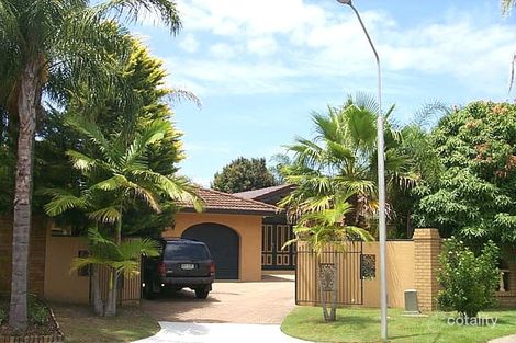 11 Lowanna Ct, Mermaid Waters, QLD 4218