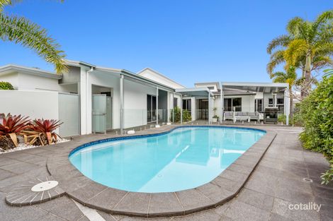 10 Marbella Dr, Benowa, QLD 4217