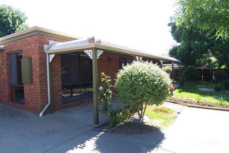 Property photo of 2/13 Louey Drive White Hills VIC 3550