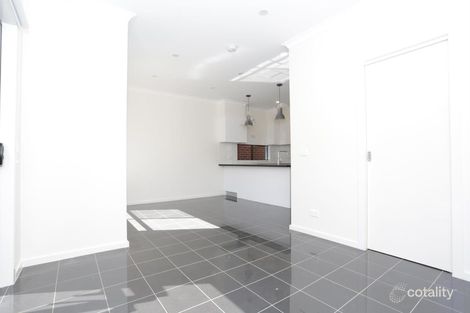 Property photo of 2/6 Charles Avenue Hallam VIC 3803