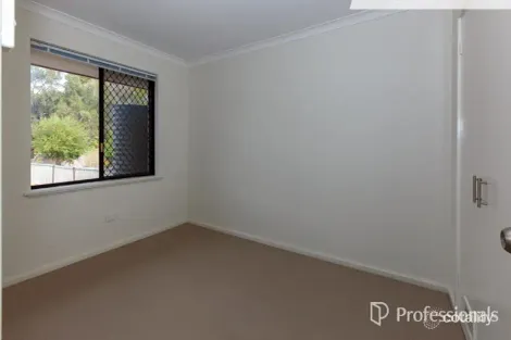 Property photo of 2/1 Dean Street Kelmscott WA 6111