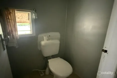 Property photo of 46 Gordon Lane Walterhall QLD 4714