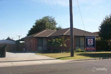 Property photo of 9 Donnelly Court Cranbourne VIC 3977