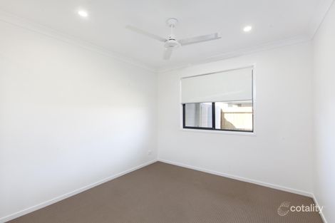 Property photo of 2/23 Meredith Crescent Baringa QLD 4551
