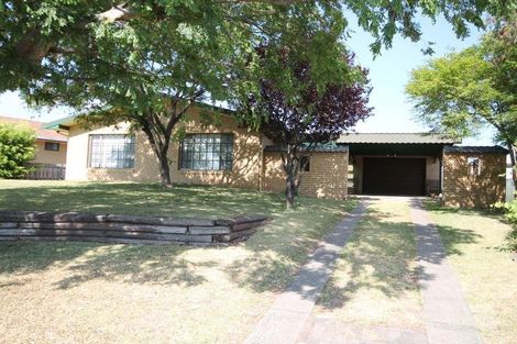 18 Miles St, Inverell, NSW 2360