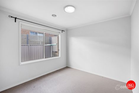 Property photo of 23 Douglas Street Kangaroo Flat VIC 3555