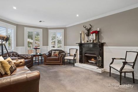 Property photo of 21 Elonera Avenue Yallambie VIC 3085