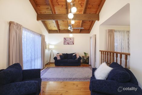 Property photo of 102 Centenary Drive Mill Park VIC 3082