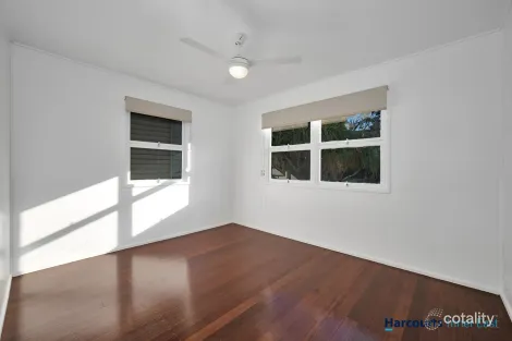 Property photo of 11 Carr Street Bulimba QLD 4171