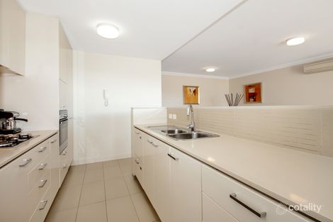 Property photo of 16/5 Juniper Drive Breakfast Point NSW 2137