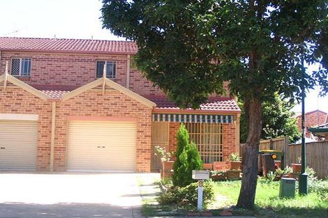 8 Ron Scott Cct, Greenacre, NSW 2190