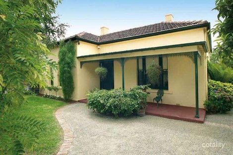 Property photo of 323 Nepean Highway Brighton East VIC 3187