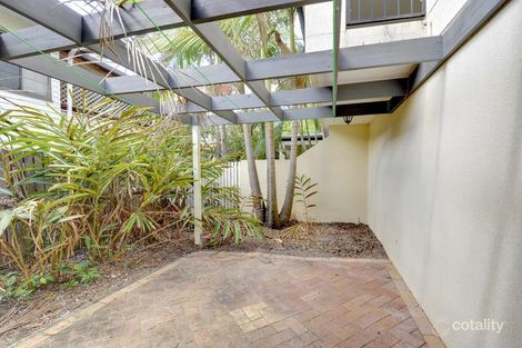 Property photo of 1/321-325 Hawthorne Road Hawthorne QLD 4171