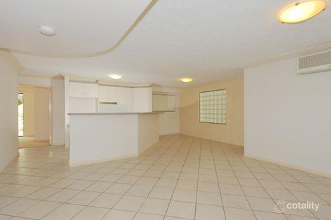 Property photo of 1/321-325 Hawthorne Road Hawthorne QLD 4171