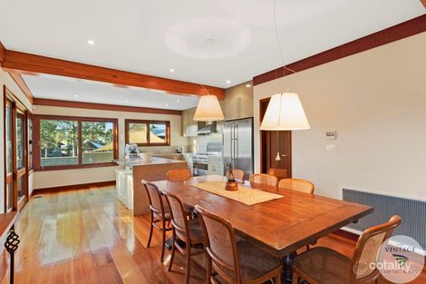 Property photo of 2 Mahogany Access Pokolbin NSW 2320