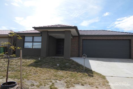 198 Blue Horizons Way, Pakenham, VIC 3810