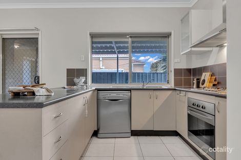 Property photo of 10 Cheltenham Close Craigieburn VIC 3064