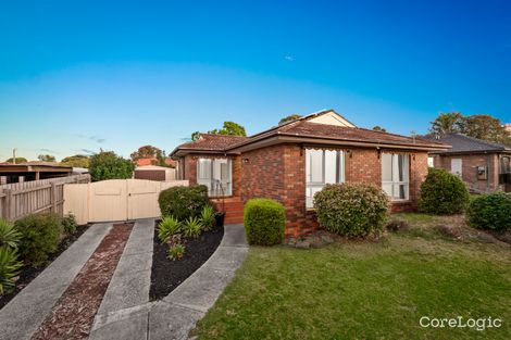 Property photo of 8 Mayune Court Cranbourne VIC 3977