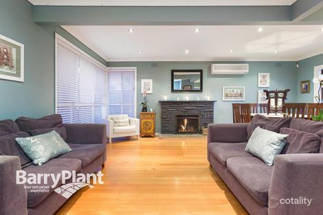 Property photo of 1 Pauline Avenue Dingley Village VIC 3172